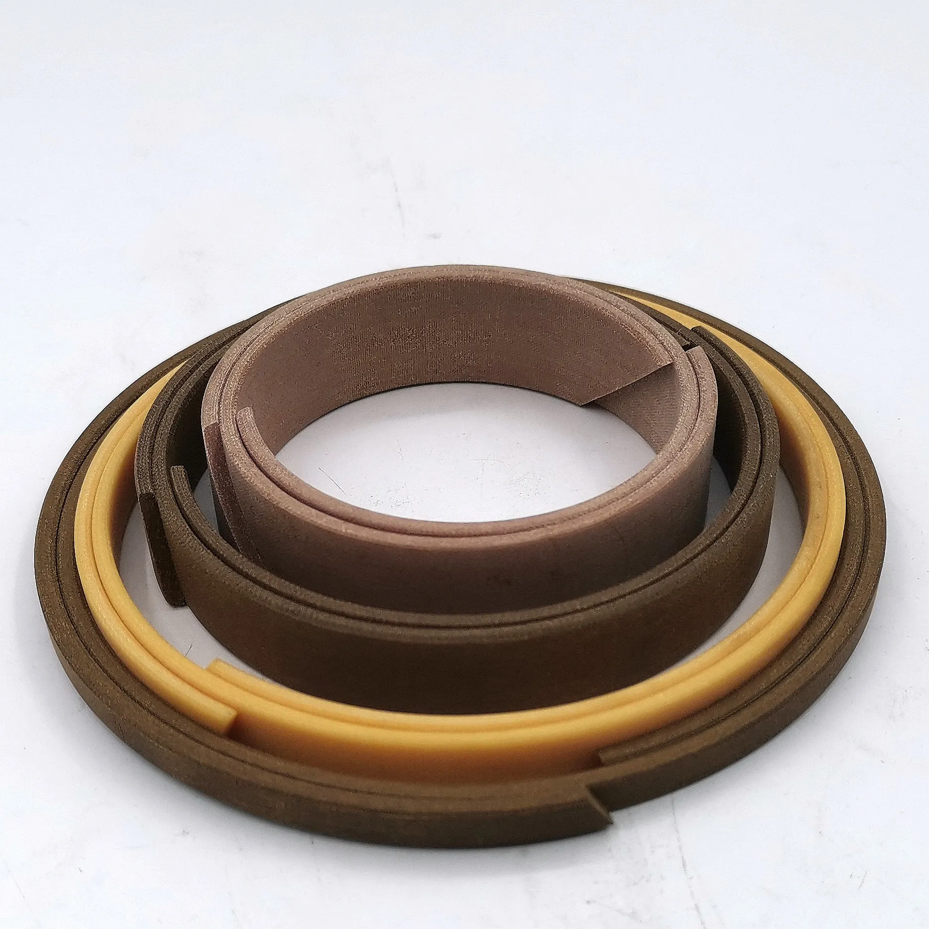 Hydraulic System Phenolic Resin Wear Ring High Temperature Polishing For Excavator Cylinder